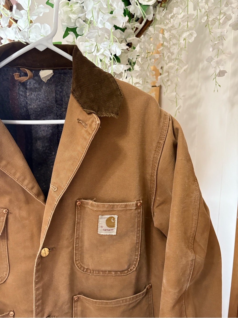 Carhartt Barn Brown Duck Work Jacket with Dark Brown Corduroy Collar - Picture 2 of 6